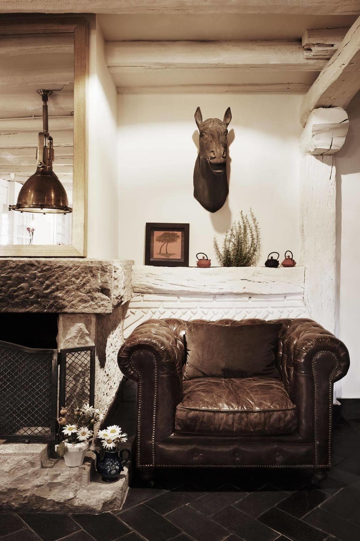 Hotel Iraragorri Galdakao Bagian luar foto