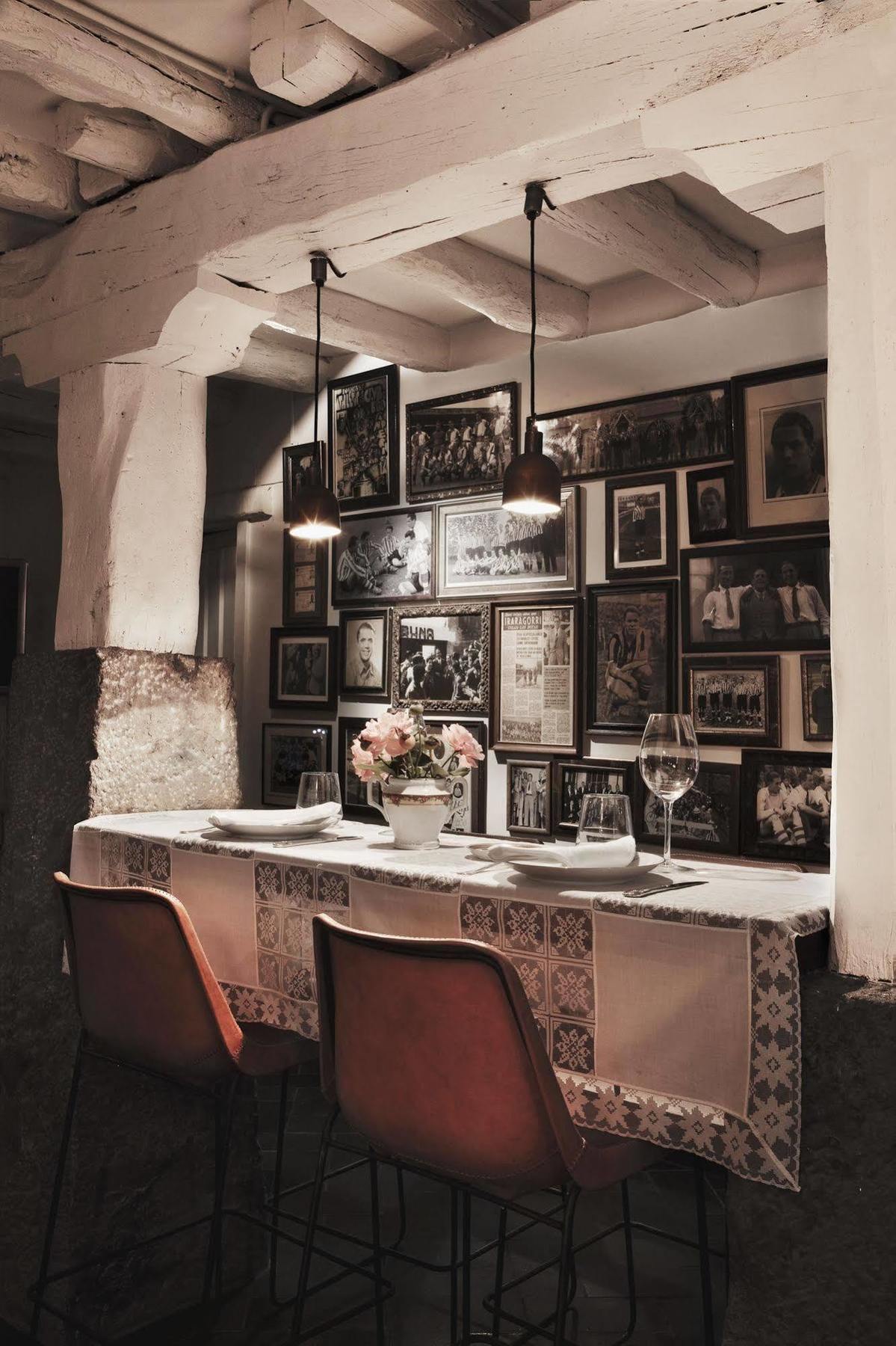 Hotel Iraragorri Galdakao Bagian luar foto